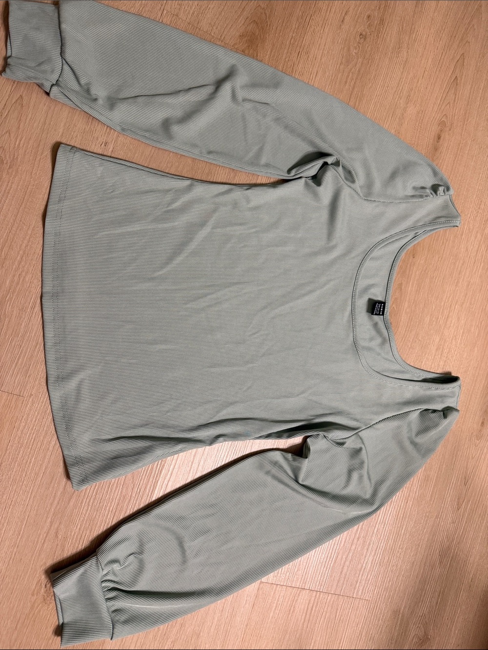 SHEIN Sage Green Long Sleeve Scoop Neck Top